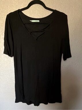Maurices Black Short Sleeve V-Neck Tee with Crisscross Detail